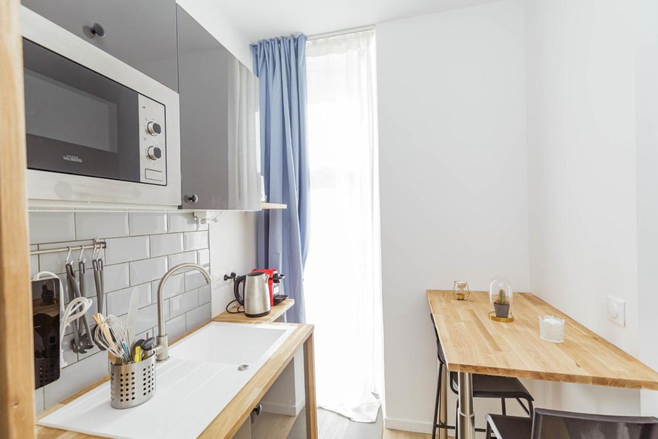 Nice 23 M Bright And Renovated Courtyard Side Paris Eksteriør billede